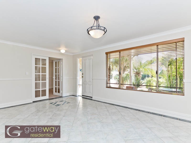 13 Portsea Gardens, Jandakot WA 6164