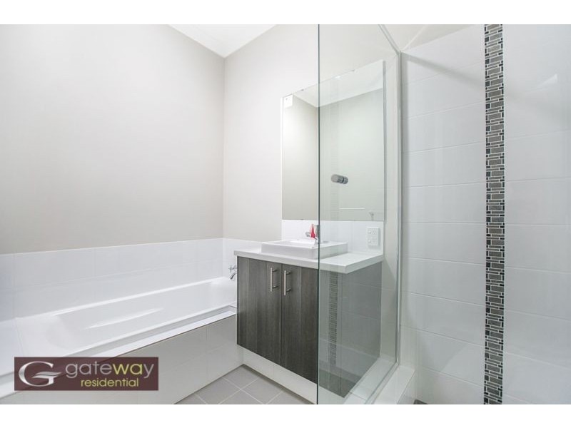 5 Geikie Glade, Wandi WA 6167