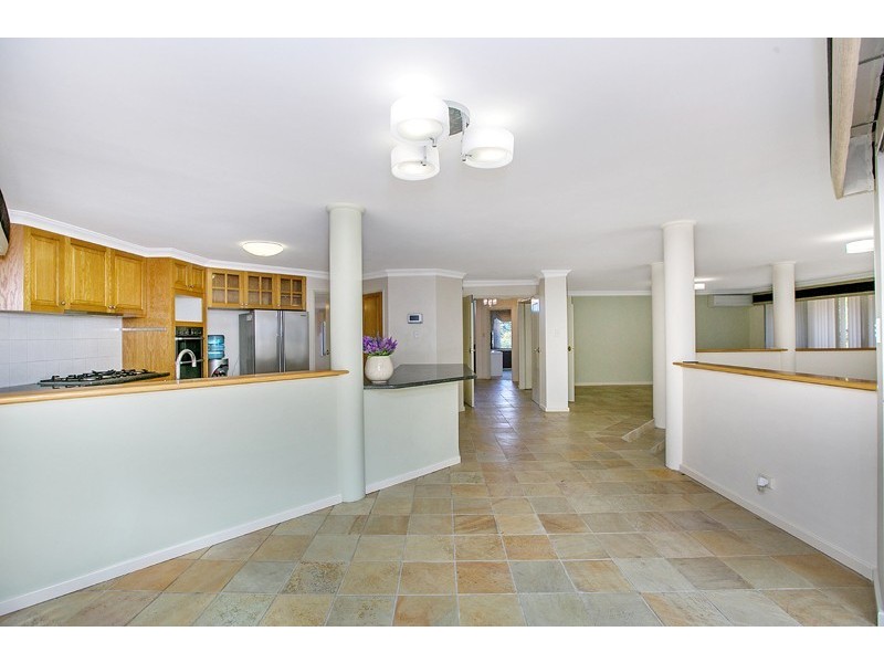 3 Glen Iris Drive, Jandakot WA 6164