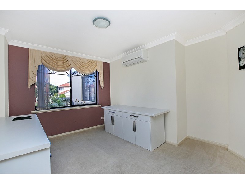 3 Glen Iris Drive, Jandakot WA 6164