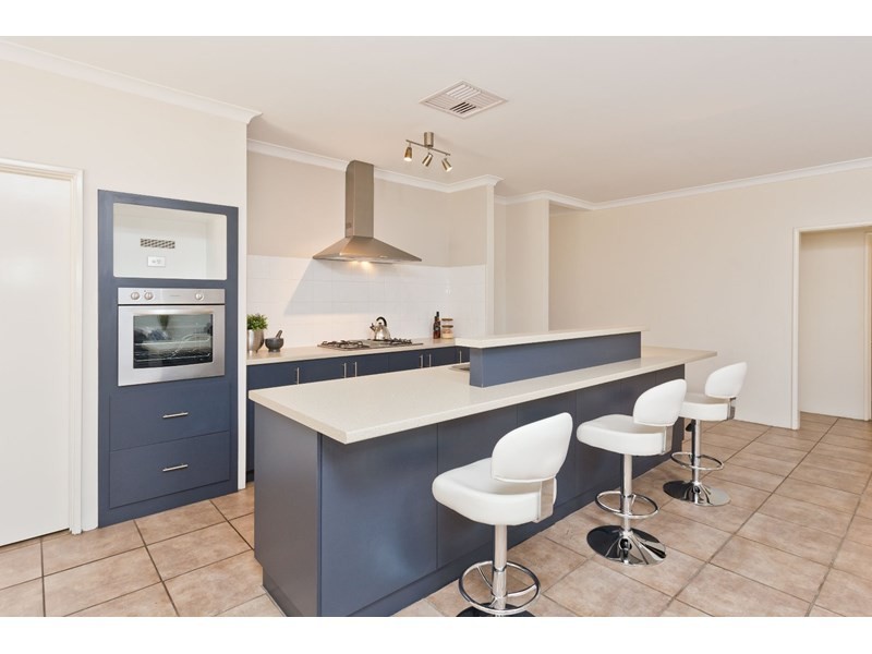 193 Gaebler Road, Aubin Grove WA 6164