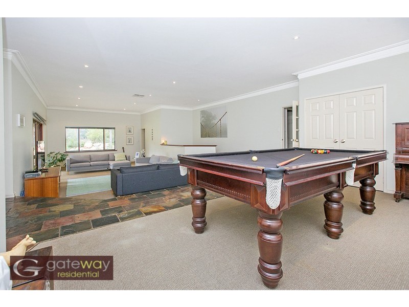 24 Lakes Way, Jandakot WA 6164
