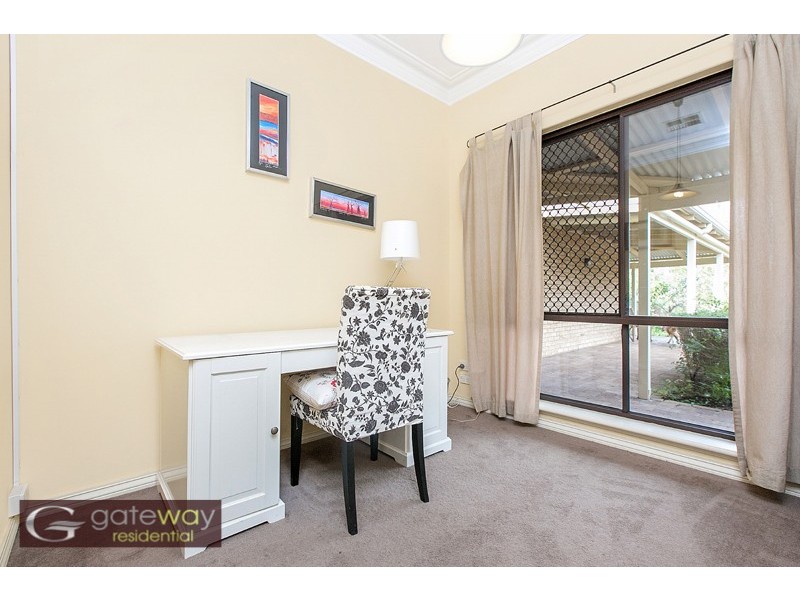 24 Lakes Way, Jandakot WA 6164