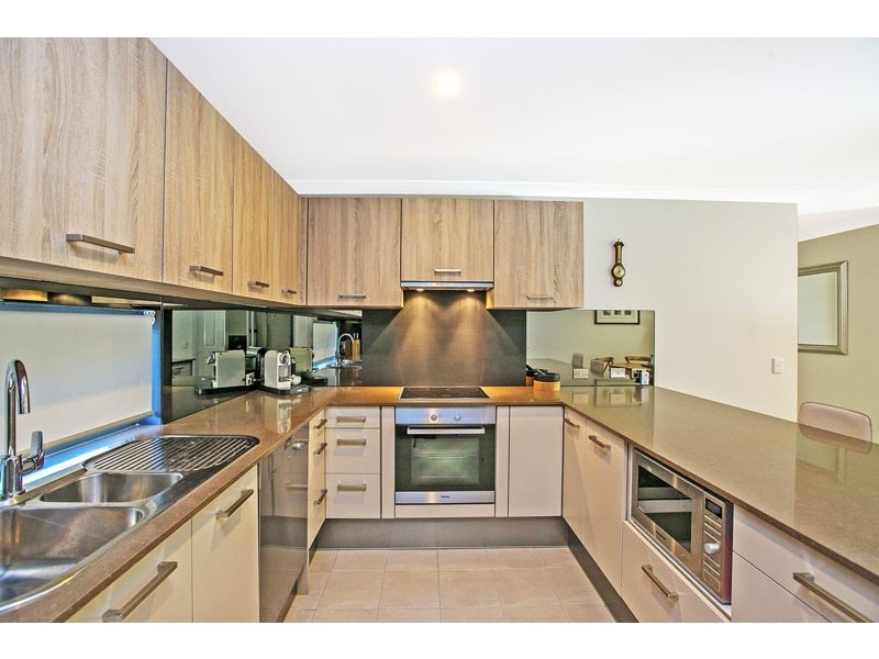 80 Honeywood Ave, Wandi WA 6167