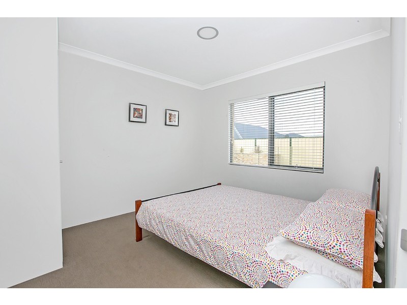 49 Murrumbidgee Drive, Hammond Park WA 6164