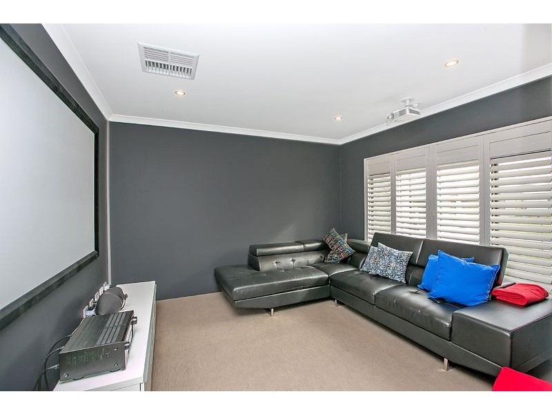 49 Murrumbidgee Drive, Hammond Park WA 6164