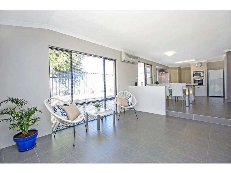29 Wauhop Circle, Beeliar WA 6164