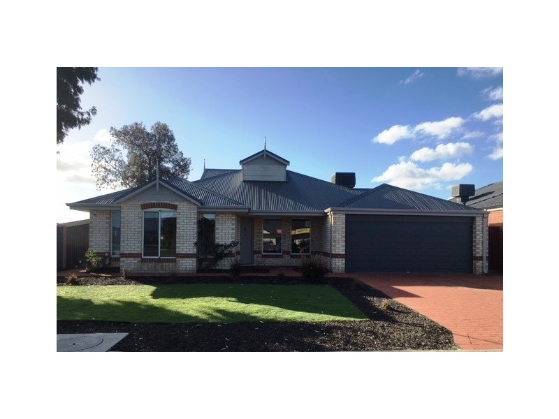 8 Talisker Gate, Aubin Grove WA 6164