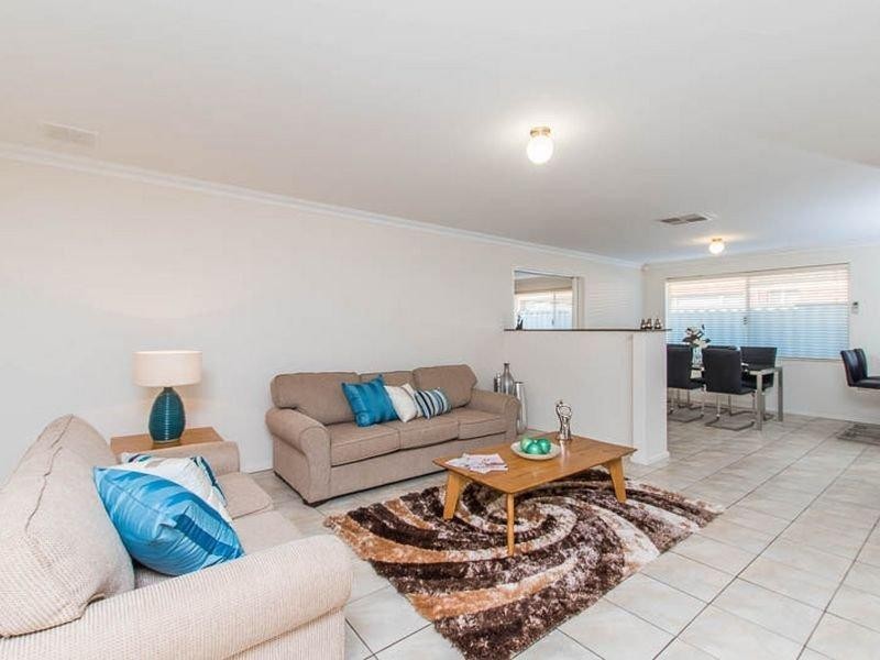 8 Talisker Gate, Aubin Grove WA 6164