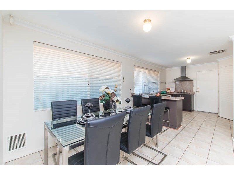 8 Talisker Gate, Aubin Grove WA 6164