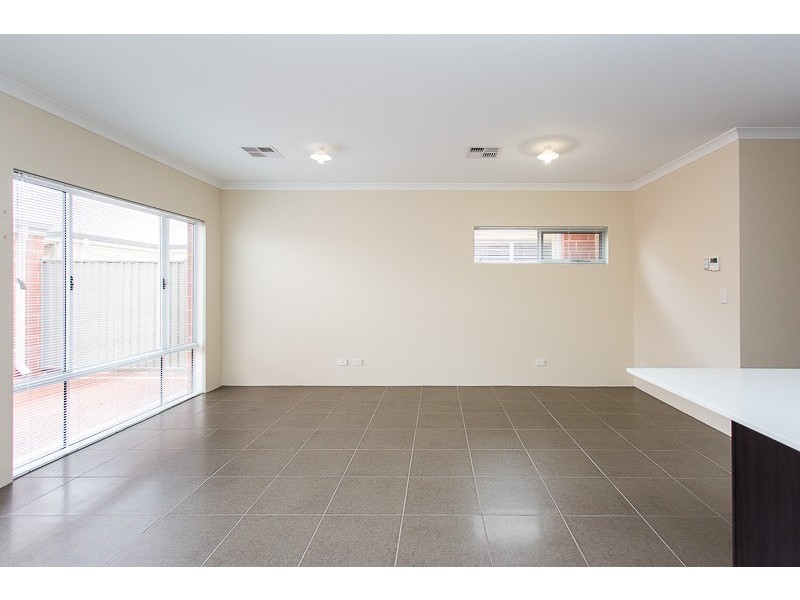 23 Geikie Glade, Wandi WA 6167