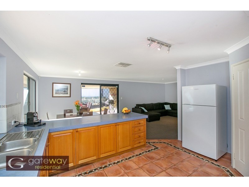 11 Danielson Way, Beeliar WA 6164