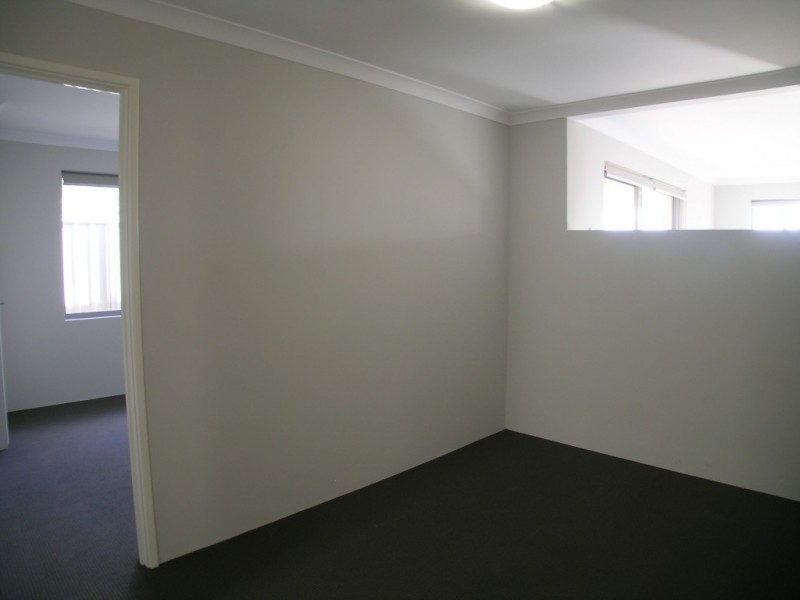 16 Brantwood Turn, Wellard WA 6170