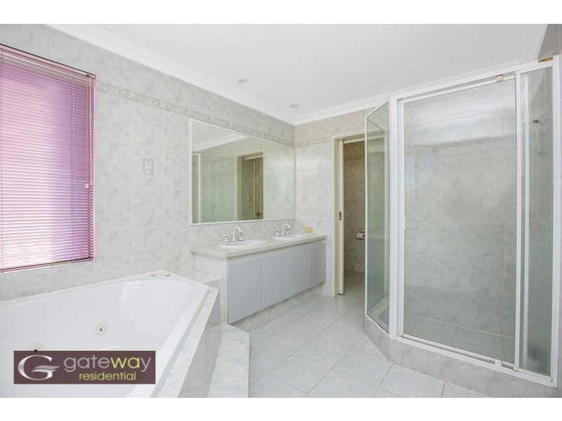 44 Glen Iris Drive, Jandakot WA 6164