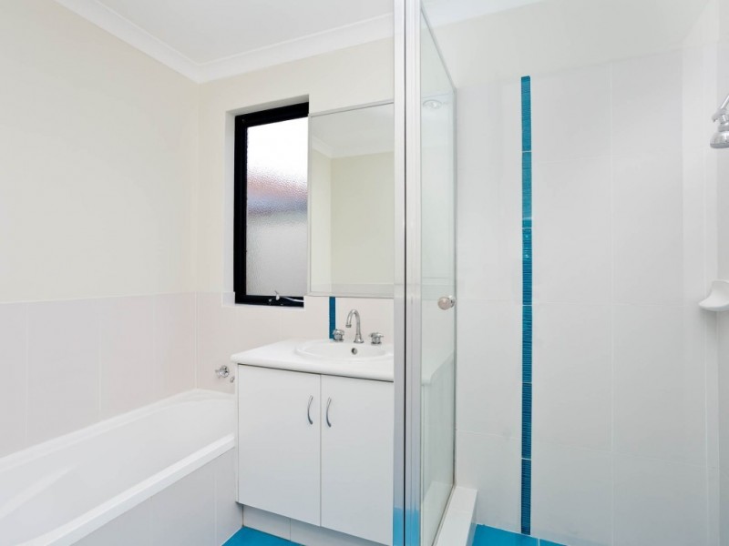 6/17 Pearson Drive, Success WA 6164