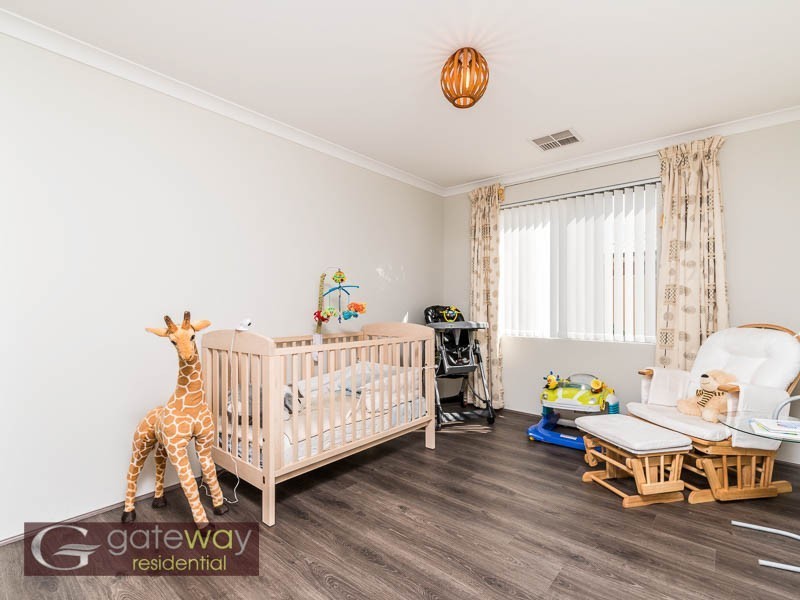 25 Cousins Street, Hammond Park WA 6164