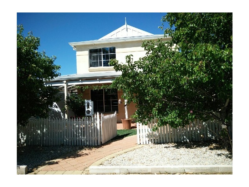 55 Aurora Drive, Atwell WA 6164