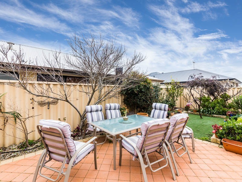 55 Aurora Drive, Atwell WA 6164