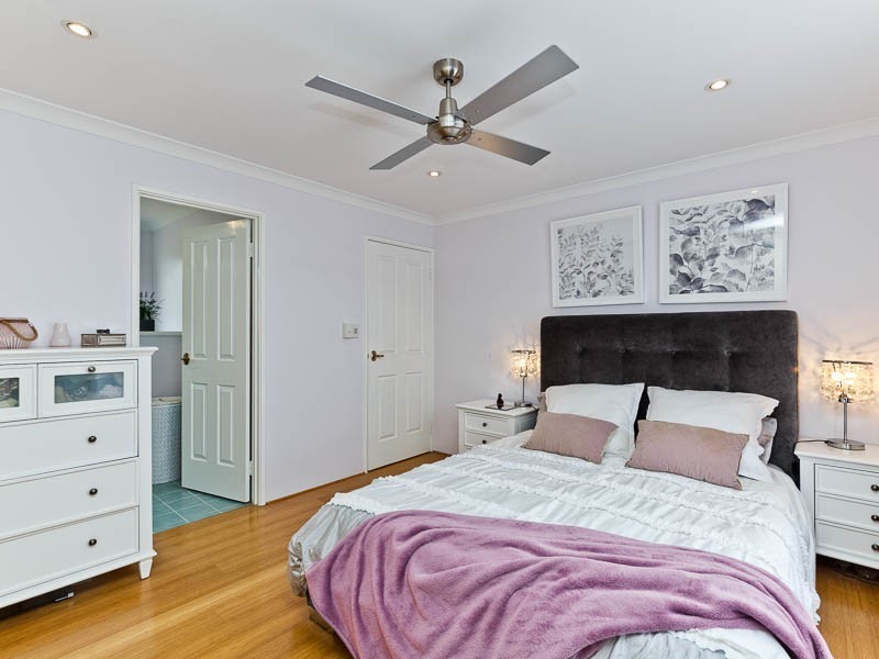 55 Aurora Drive, Atwell WA 6164