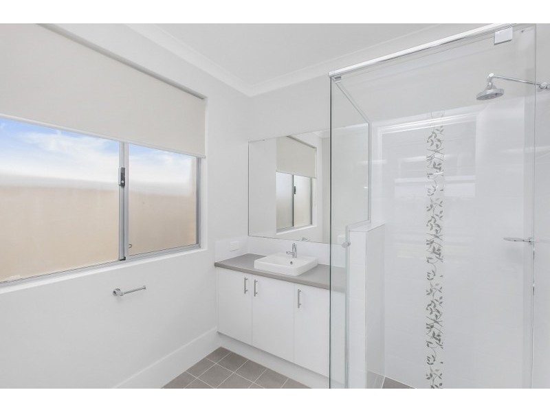 41A Lavinia Crecent, Secret Harbour WA 6173