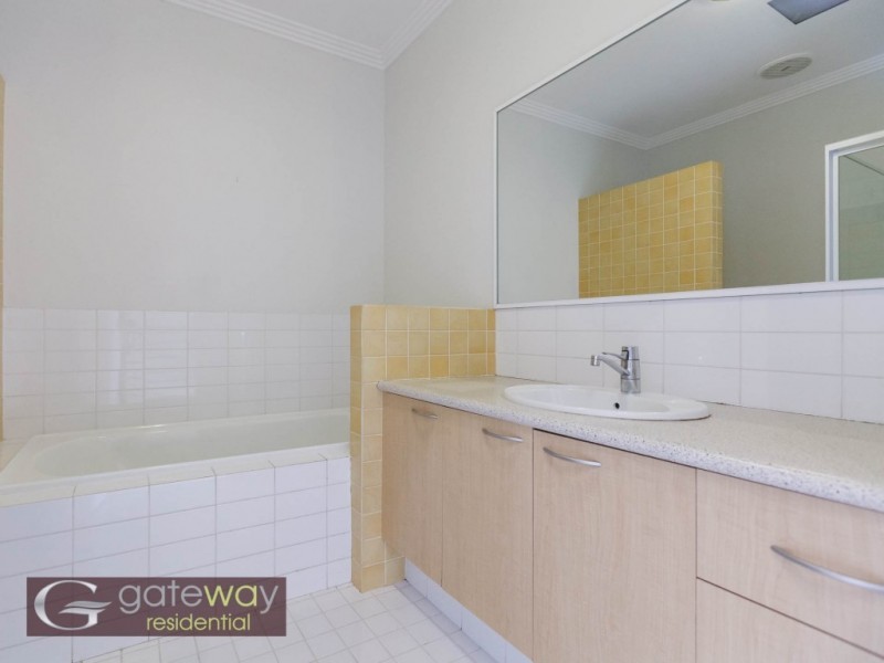 16 Old Jacaranda Way, Subiaco WA 6008