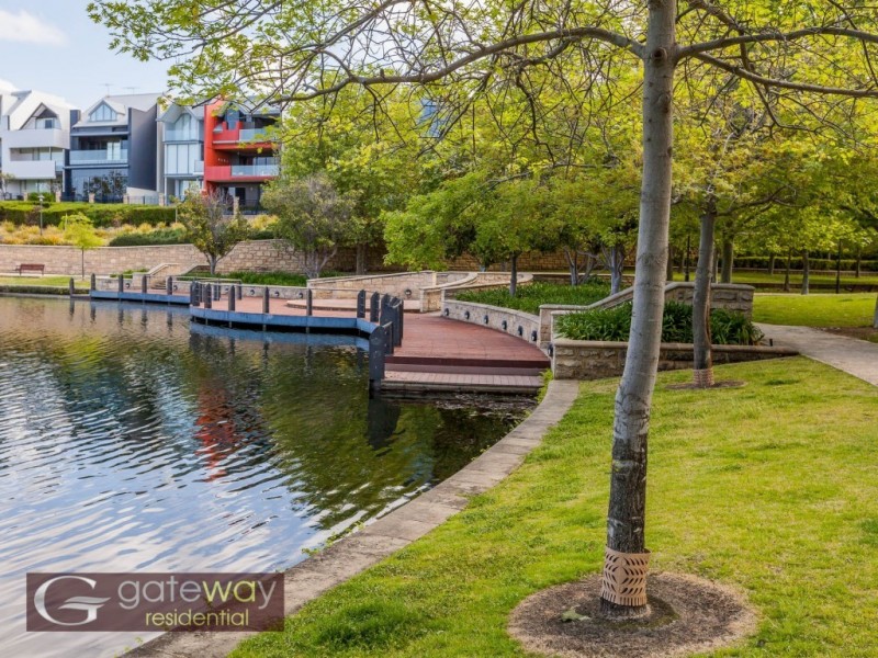 16 Old Jacaranda Way, Subiaco WA 6008