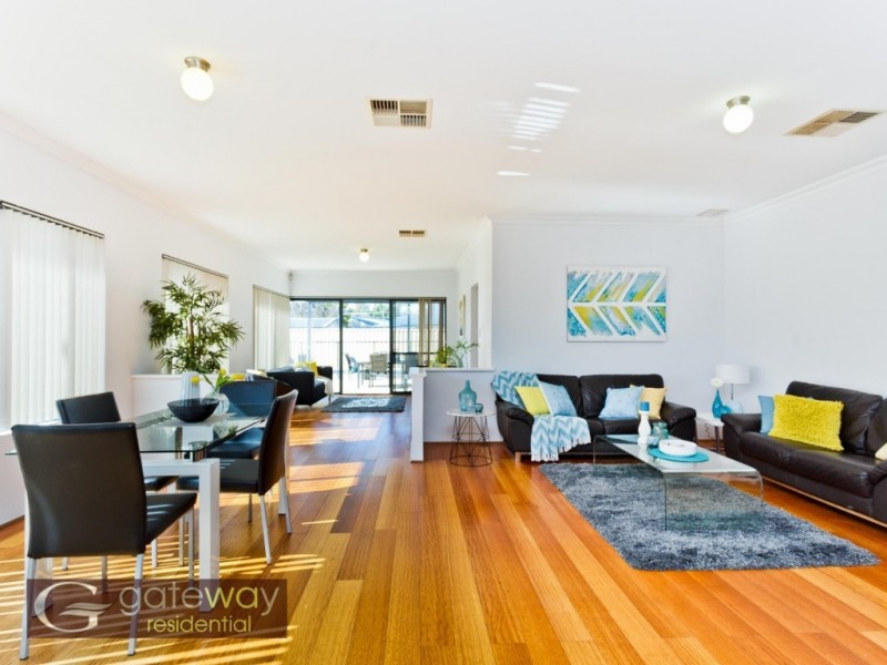 20 Jouissance Bend, Atwell WA 6164
