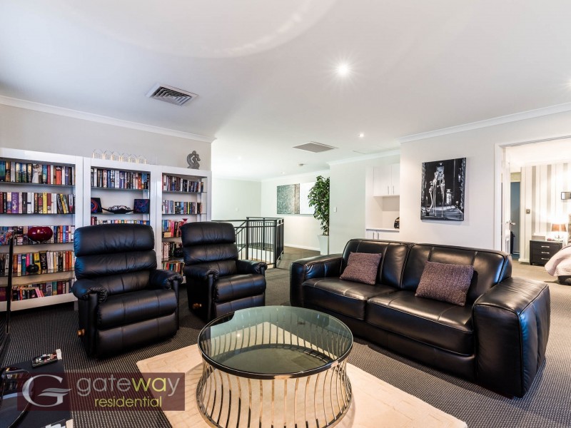 12 Black Swan Rise, Beeliar WA 6164