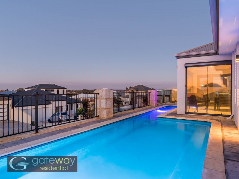 12 Black Swan Rise, Beeliar WA 6164