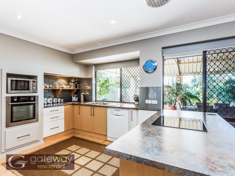 104 Elderberry Drive, South Lake WA 6164