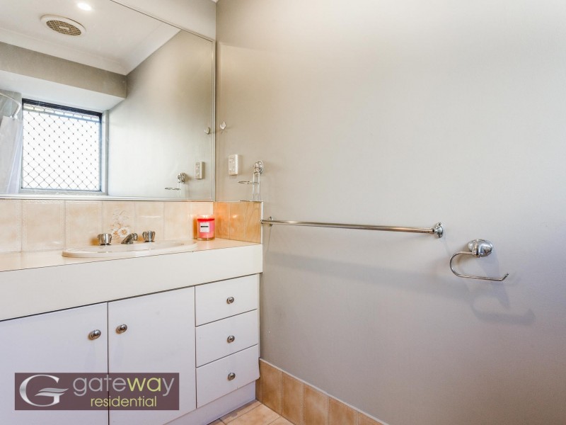 104 Elderberry Drive, South Lake WA 6164