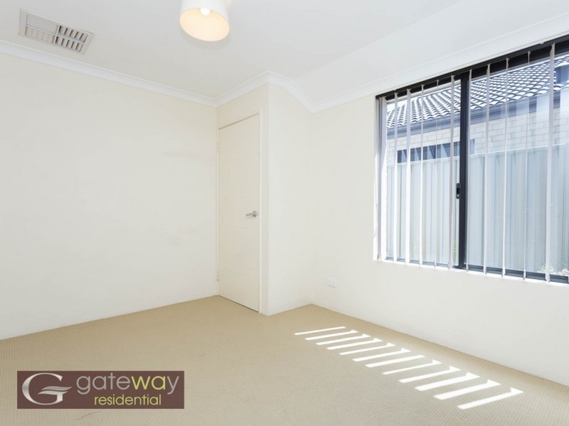 42 Whittaker Turn, Piara Waters WA 6112