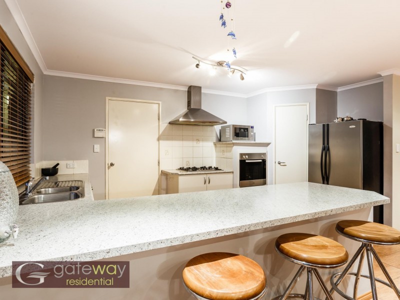 14 Waitch Loop, Beeliar WA 6164