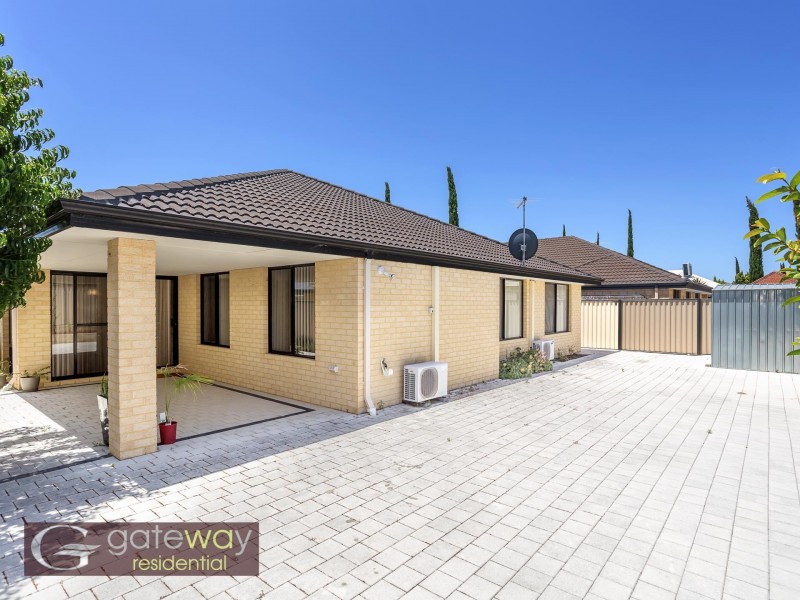 4 Cotswold Parade, Aubin Grove WA 6164