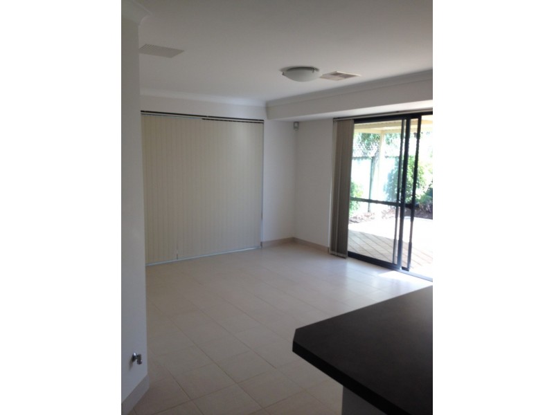 13C Burney Court, Kardinya WA 6163