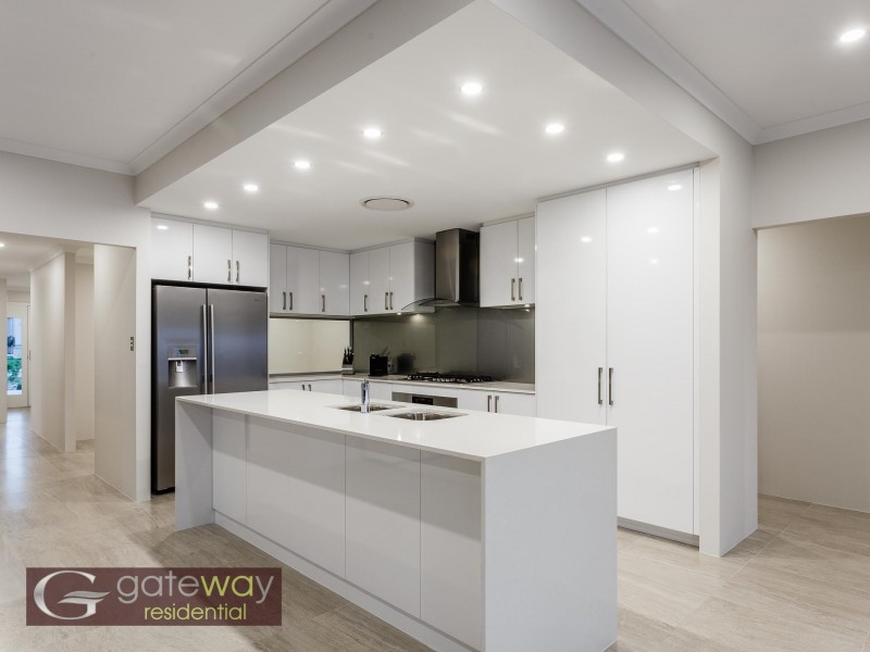 10 Howe Street, Beeliar WA 6164