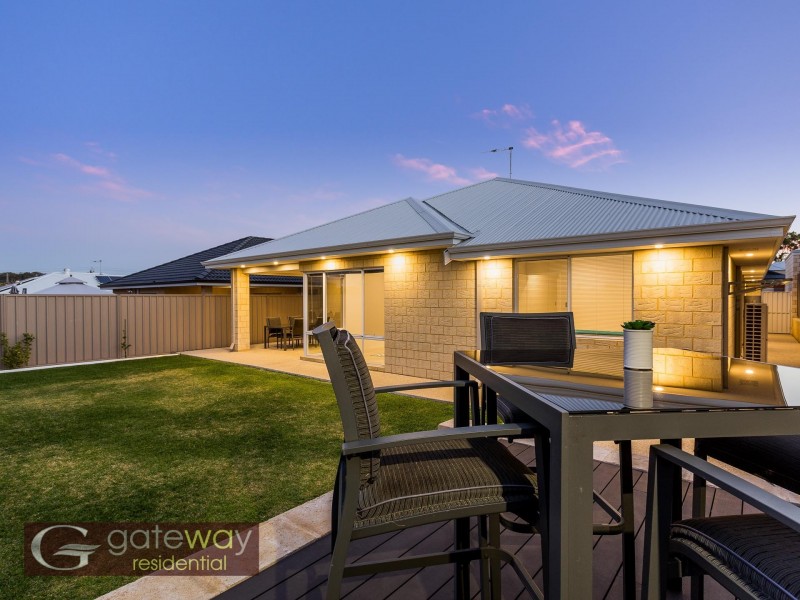 10 Howe Street, Beeliar WA 6164