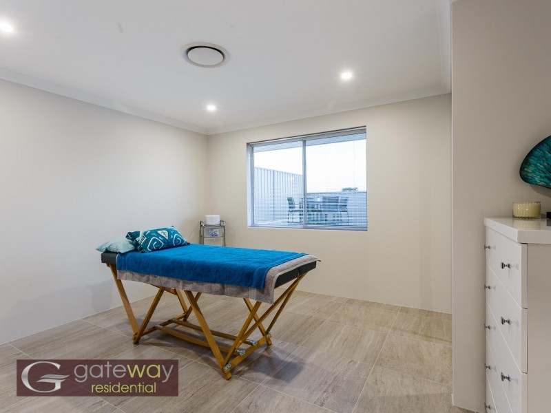 10 Howe Street, Beeliar WA 6164