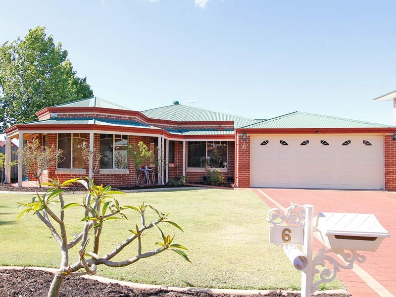 6 Connolly Mews, Atwell WA 6164