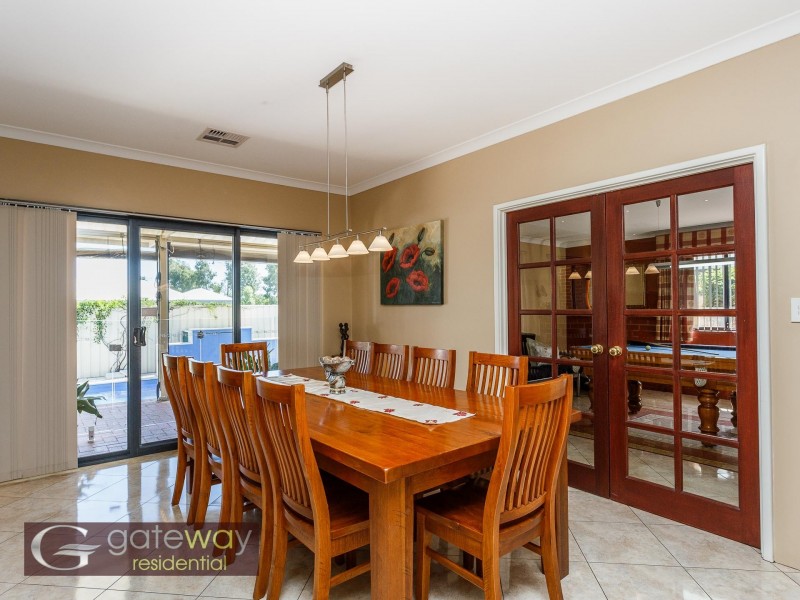 1 Hunter Way, Hammond Park WA 6164