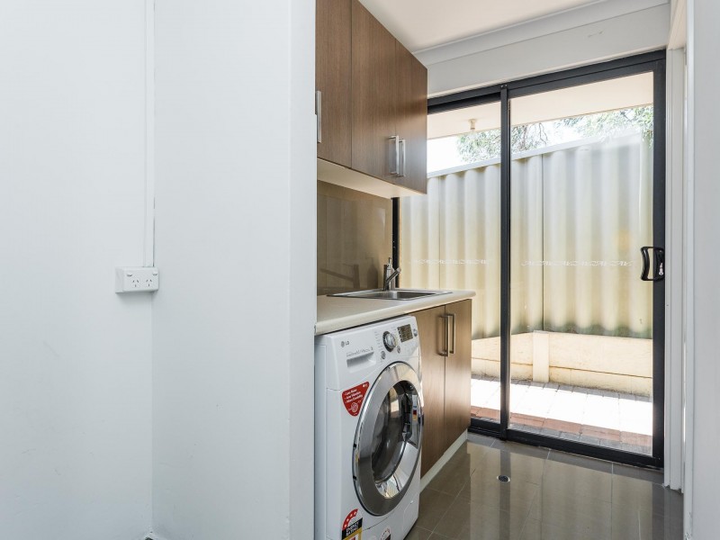 16 Suntree Mews, Beeliar WA 6164