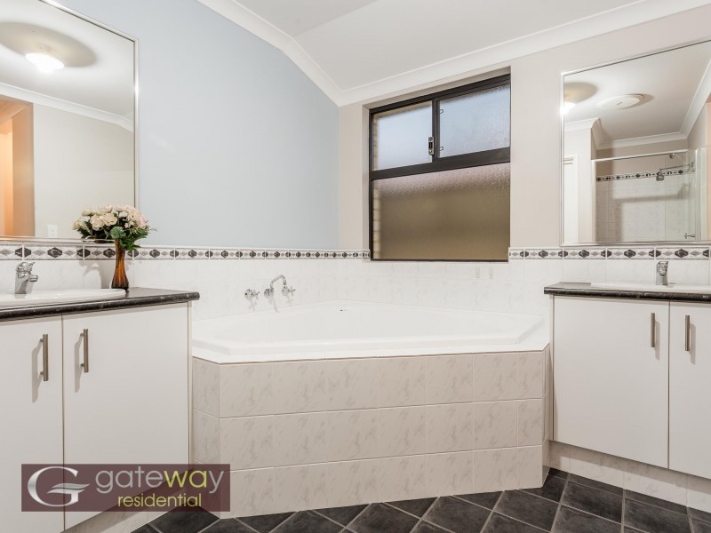 52 Birkett Avenue, Beeliar WA 6164