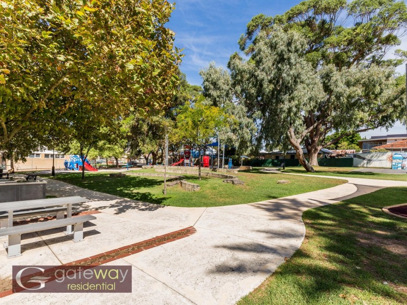 66 George Street, East Fremantle WA 6158