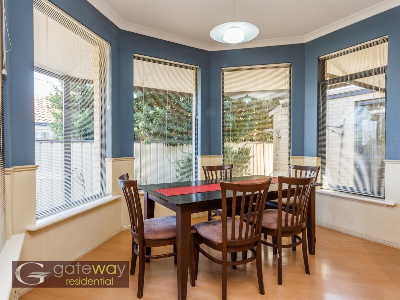 1 Snowy Rise, Hammond Park WA 6164