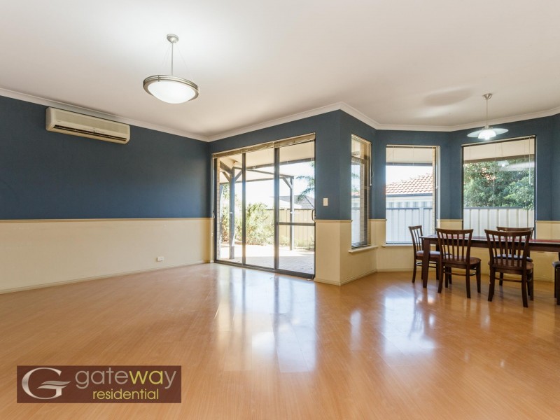 1 Snowy Rise, Hammond Park WA 6164