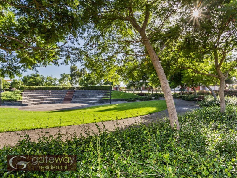 1 Snowy Rise, Hammond Park WA 6164