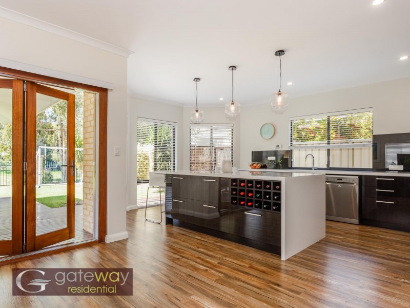 8 Eadie Court, Jandakot WA 6164