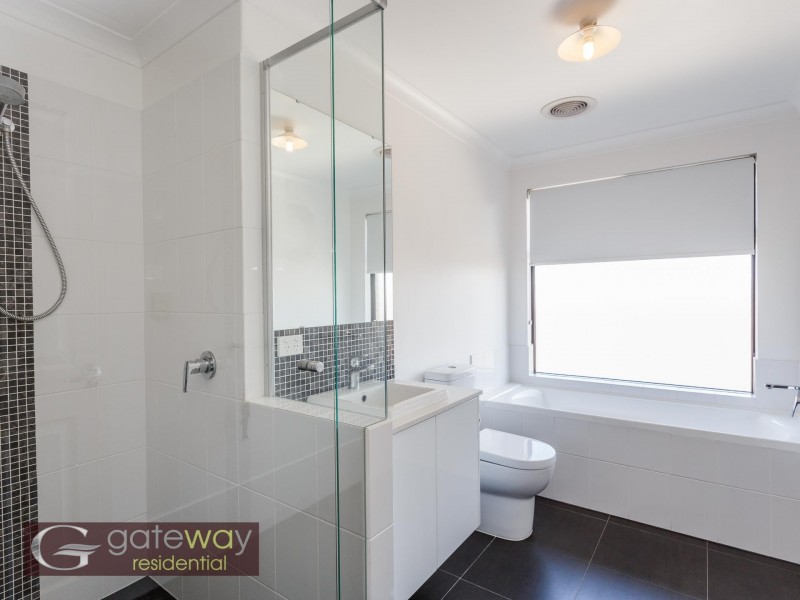 8 Eadie Court, Jandakot WA 6164