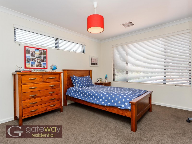 8 Eadie Court, Jandakot WA 6164