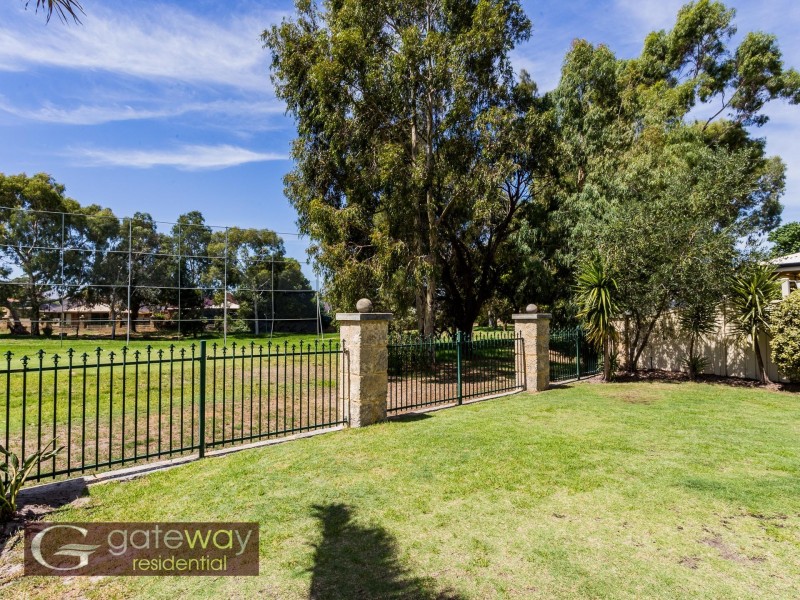 8 Eadie Court, Jandakot WA 6164